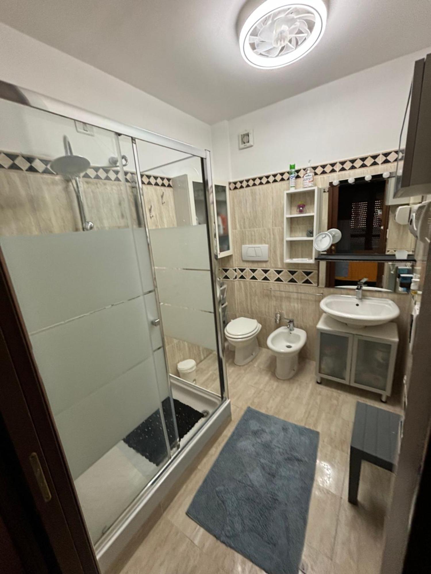 Casa Sacha Apartment Rome Bagian luar foto
